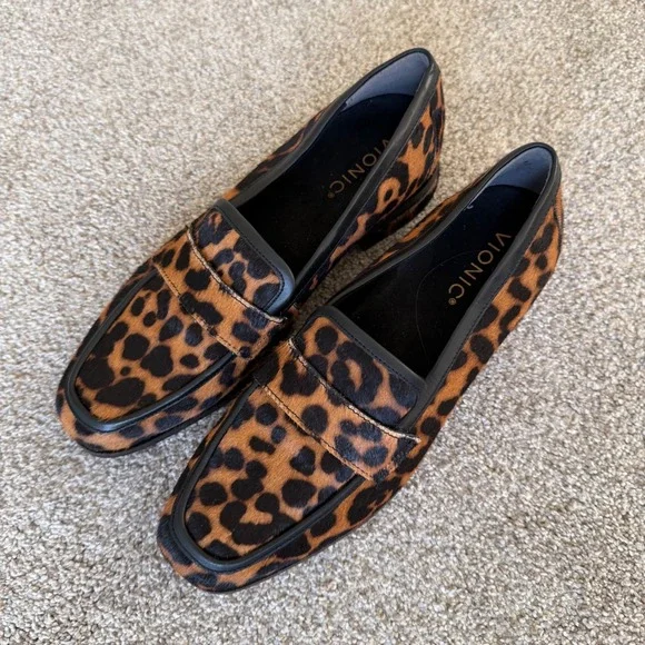 Vionic Sellah Calf Hair Animal Print Slip On Loafers Size 38 US7.5 Arch Support - Picture 4 of 9